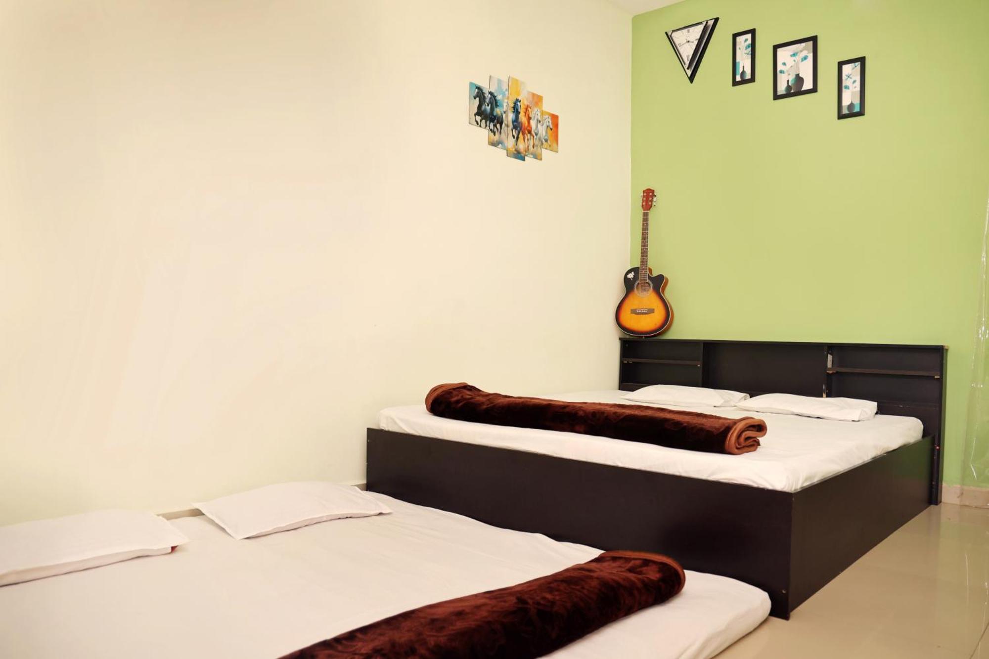 Shree Vinayak Guest House Удджайн Екстер'єр фото